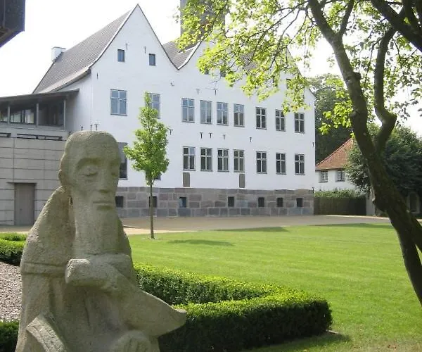 Bed & Breakfast Nuetschau 3*